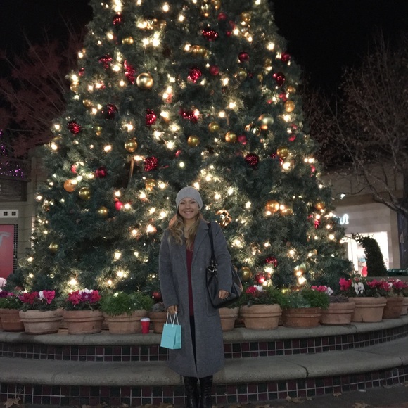 Meet your Posher, Anna - Picture 6 of 12